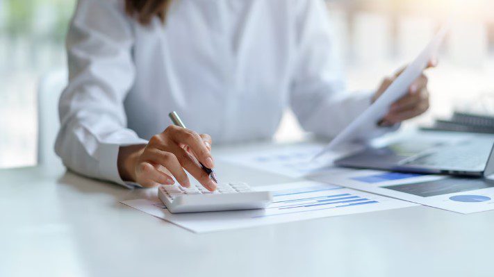 ABC de las finanzas: ¿qué es el interés negativo?